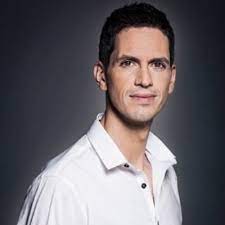 He is the husband of singer toldy mária. Malek Miklos Malekmiklos Twitter