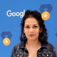 Daniel Pomares's Instagram, Twitter & Facebook