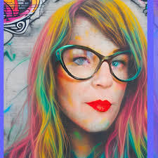 Kelli Walden's Instagram, Twitter & Facebook