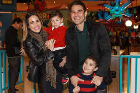 Ouça em sua plataforma de streaming favorita. Casamento De Wanessa Camargo E Marcus Buaiz Esta Em Crise Diz Jornal Entretenimento R7 Famosos E Tv