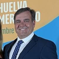 2 "Néstor Manuel Santos Gil" profiles