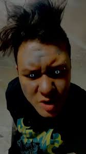 Devin Valentine💀🩸🌹🎸🤘 personal account