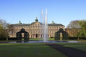 2,073 likes · 8 talking about this. Schloss Garten