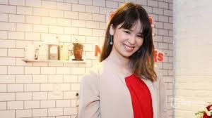 Saya mohon bank mandiri menindaklanjuti demi kenyamanan nasabah. Gaya Marcus Kevin Saat Jadi Bos Rumah Makan Bareng Laura Basuki Bikin Netizen Gemas Tribunnews Com Mobile