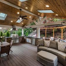 25 important tips and ideas for designing outdoor kitchens. 75 Beautiful Outdoor Kitchen Design With A Roof Extension Houzz Pictures Ideas May 2021 Houzz
