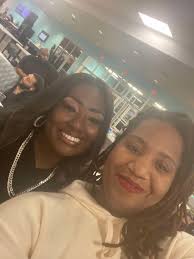 Let's welcome our new members! Universal liquidation llc, Kimberly Rowe