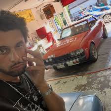 Video posted by Devon Dice (@probably_overheating)