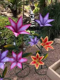 Metal sheet flowers and leaves in different types. Assorted Metal Flowers Zona Fountains Inc
