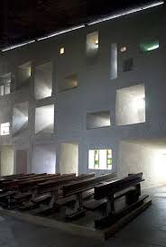 Notre Dame Du Haut 1954 Ronchamp Le Corbusier Http Www Collinenotredameduhaut Com Arquitectura Interior Arquitectura Religiosa Luz Arquitectura