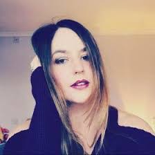 Kellie Williamson's Instagram, Twitter & Facebook