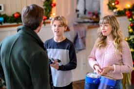 Christmas (baby please come home)olivia holt • christmas (baby please come home). Its A Wonderful Movie Your Guide To Family And Christmas Movies On Tv Time For You To Come Home For Christmas A Hallmark Movies Mysteries Miracles Of Christmas Movie