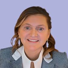 Darlene Stuber's Instagram, Twitter & Facebook