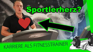 Der ruhepuls bei einem sportlerherz ist meistens sehr niedrig und kann bis unter 30 schläge pro minute sinken. Sportlerherz Was Es Ist Und Wie Man Eins Bekommt Youtube