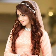 Pin By Kripa Elizabeth On Idea Pakistani Bridal Makeup Pakistani Bridal Hairstyles Bridal Hair