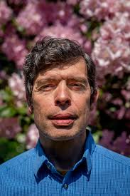 Durham NH Mill Plaza redevelopment faces sign campaign by opponents