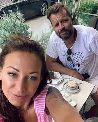 < zobrazit všechny videa v kategorii trailery, filmy, seriály. Agata Pracharova A Jakub Prachar Se Oficialne Rozvedli Stesti Je Krasna Vec Reagoval Herec Zivot