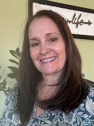 Jill Rhoades's Instagram, Twitter & Facebook