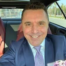 Tom Louis (@tomlouis223)