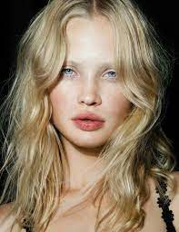 N I C O L E Gxlden22 Beauty Beauty Inspiration Hair Beauty