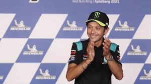 Ho deciso di fermarmi a fine stagione valentino rossi lascia la motogp. 31zcd8kyqa59fm