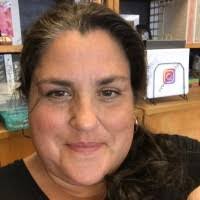 Laura Grissom's Instagram, Twitter & Facebook