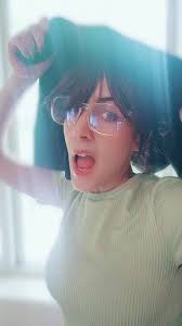 Peggy Hill Escuchame