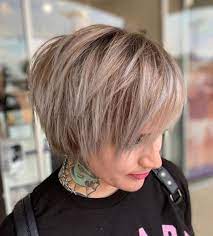 Short layered haircut with straight hairs looks trendy and unique. 100 Mind Blowing Short Hairstyles For Fine Hair