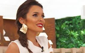 Apesar de se encontrar fora da televisão, a apresentadora do você na tv! Maria Cerqueira Gomes Agora E Que Vao Dizer Que Estou A Imitar Alguem Vip Pt