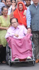 Yes does dilip kumar drink alcohol?: Veteran Actor Dilip Kumar Discharged After A Week In Hospital With Wife Saira Banu At His Side Contentgarden