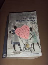 Sans mot dire, sous peine de devoir prendre. Papotons Livre La Couleur Des Sentiments De Kathryn Stockett Extrait Audio Inside Les Decouvertes D Elosya