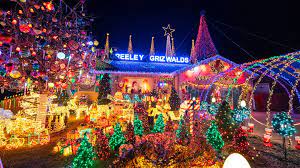 Gift boutique christmas table decorations set. Where To Find The Best Christmas Lights In Denver And Colorado An Interactive Map 9news Com