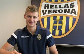 €2.50m* may 20, 1995 in.facts and data. Calciomercato Hellas Verona Ufficiale I Gialloblu Riscattano L Ex Palermo Dawidowicz Mediagol