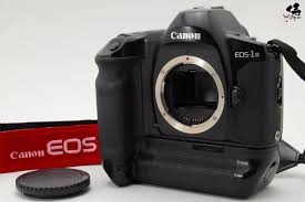 near mint canon eos 1n w bp e1 battery pack and strap from japan 2 canon slr film camera film camera camera