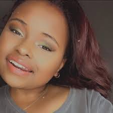 Sonya Lynn's Instagram, Twitter & Facebook