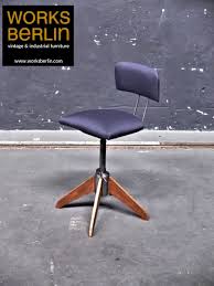 Rowac (acronym for robert wagner chemnitz) was a hardware factory founded by carl robert wagner in 1888 in chemnitz, germany which most notably produced furniture for industrial use. Restaurierter Rowac Stuhl Ikonen Der Industriemobel Worksberlin Com