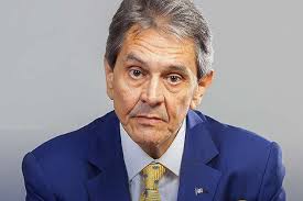 Uma das últimas polêmicas de roberto jefferson foi atacar o embaixador chinês no brasil, yang wanming, após ele ter debochado, dizendo deus é o povo, num dia em que bolsonaro disse que. Roberto Jefferson Defende Milicias Para Dar Um Pau Na Guarda Municipal De Jf O Tempo