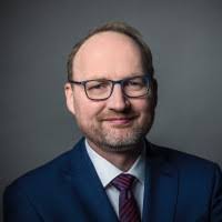 800+ "Schiemann" profiles