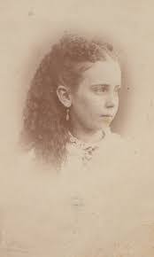 Lydia Leone's Instagram, Twitter & Facebook