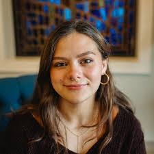 Leann Camp's Instagram, Twitter & Facebook