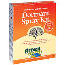 Dormant oil is a refined petroleum product formulated for fruit tree use. Wilson Green Earth Dormant Spray Kit 7580650 Rona