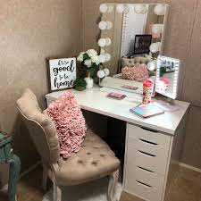 20 Best Makeup Vanities Cases For Stylish Bedroom Stylish Bedroom Discount Bedroom Furniture Beauty Room