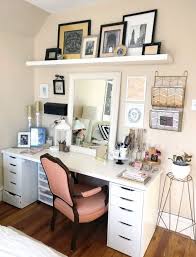 Try These Simple Desk Ideas To Help Keep Your Desk Neat And Boost Your Productivity Beddingideasforteengirls Small Space Bedroom Bedroom Desk Bedroom Design