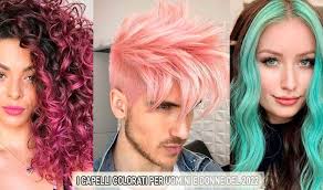 Rosa temporaneo sui capelli biondi un tocco di rosa tra i capelli alle volte ci. Capelli Colorati 2022 Le Tendenze Per Uomini E Donne