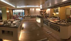 *all food on window on the park's scrumptious buffet is prepared in kitchens 100% verified halal by muis. Restaurant Picture Of Window On The Park Singapore Tripadvisor