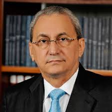 El amigo Fabio Herrera Roa me ha enviado este vídeo sobre la no violencia  contra la mujer, y por su importancia quiero compartirlo con ustedes.