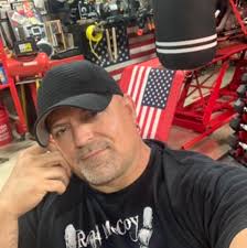 Shane Crossley (@shane.crossley.420690)