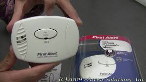 Manual has the incorrect directions on how to change verbal location setting. First Alert Plug In Carbon Monoxide Alarm Explanation And Un Boxing Video Youtube