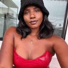 Sarah Philhower's Instagram, Twitter & Facebook