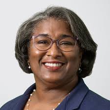 Letitia Moore's Instagram, Twitter & Facebook