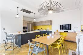 Cuisine Moderne Dans Un Appartement Haussmannien Cuisine Ouverte Salle A Manger Salle A Manger Cuisine Cuisine Moderne